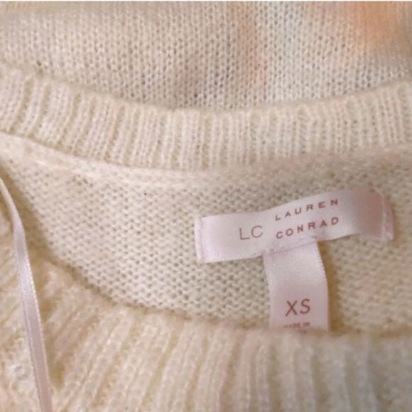 LC LAUREN CONRAD IVORY CREAM PENGUIN KNIT SWEATER DIAMOND RHINESTONE NOVELTY XS - Picture 15 of 15